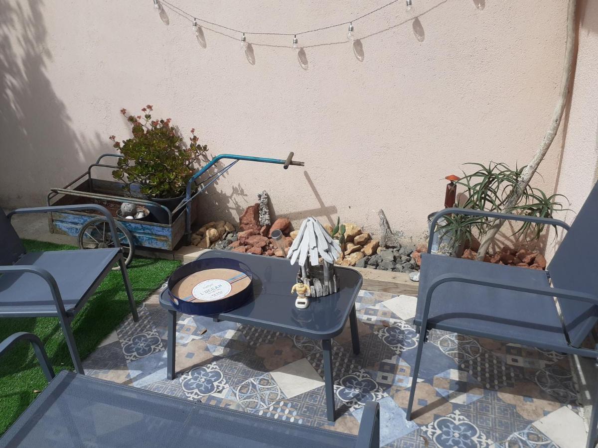 Loft Avec Clim, Parking Et Jardin Proche De La Mer Villa Sauvian Bagian luar foto