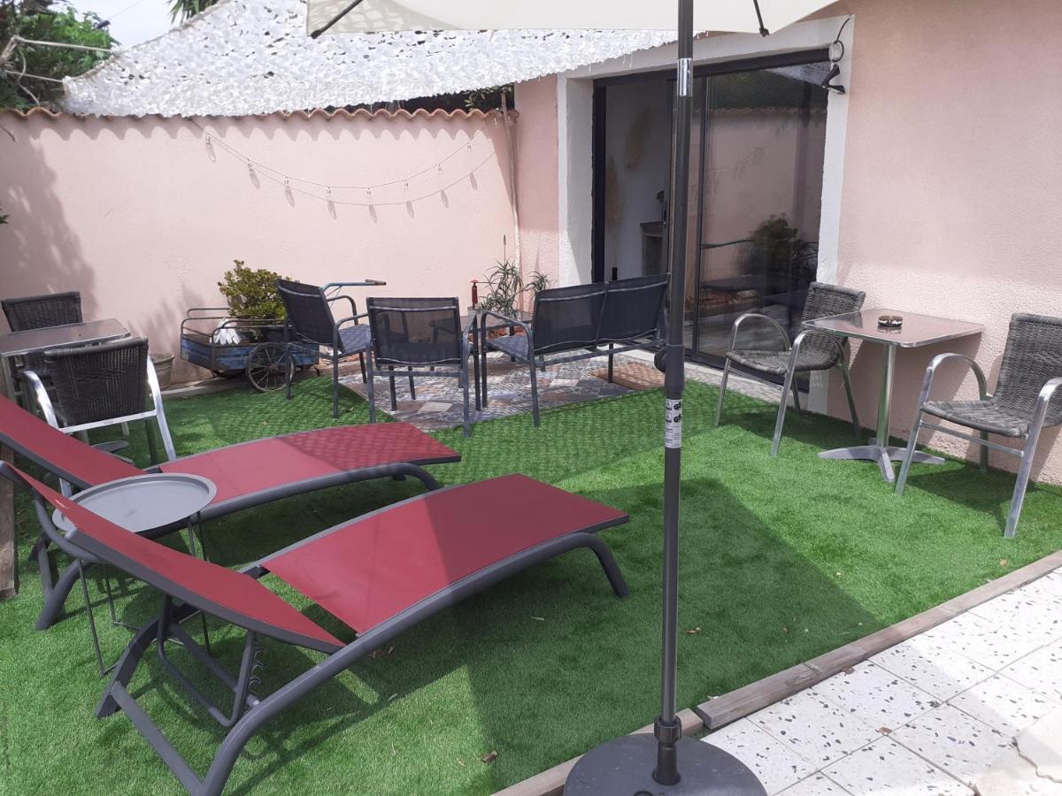 Loft Avec Clim, Parking Et Jardin Proche De La Mer Villa Sauvian Bagian luar foto